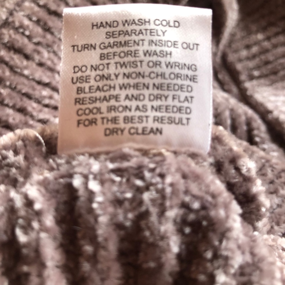 🌸 SOFT AS A CLOUD PINK ROSE PULLOVER NWOT! - Picture 9 of 11